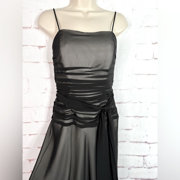 BELSOIE 4 Black Chiffon Sheer Panels Overlay Midi Evening Cocktail Dress Size 4 - Picture 1 of 15